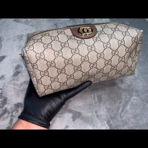 Gucci Ophidia Mini GG Supreme Cosmetics Clutch Bag